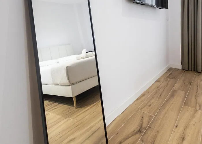 Lola By Concept Flats Aparthotel 3*